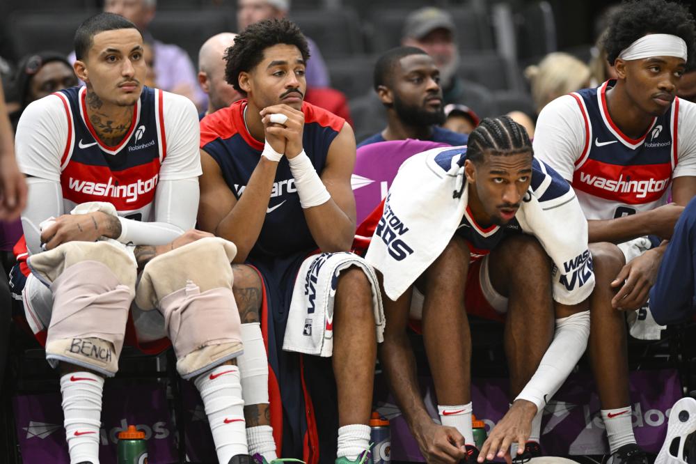 下保持沉着 下保持沉着