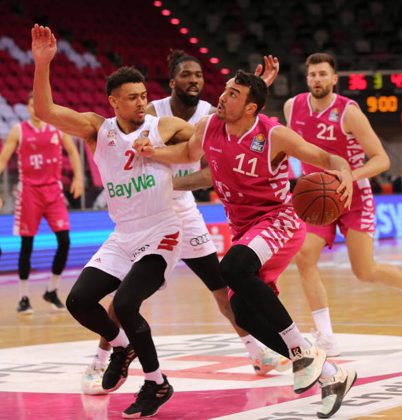 功解锁双冠 功解锁双冠